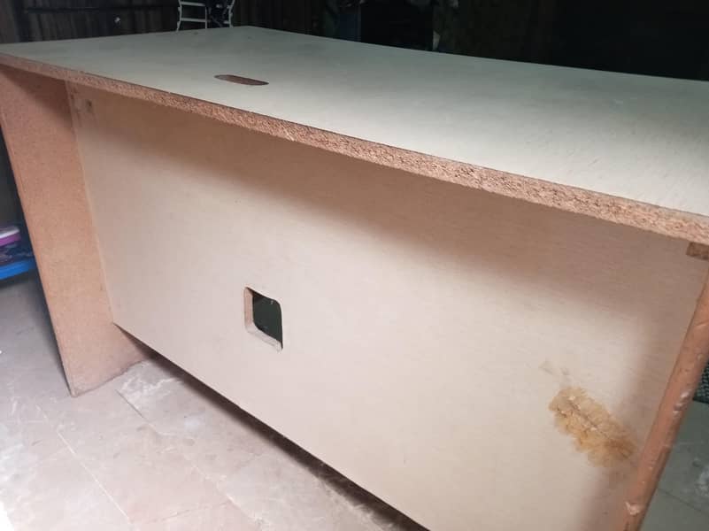 Office table 1