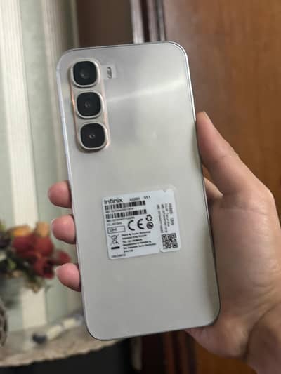 Infinix Hot 60 Pro 8/128