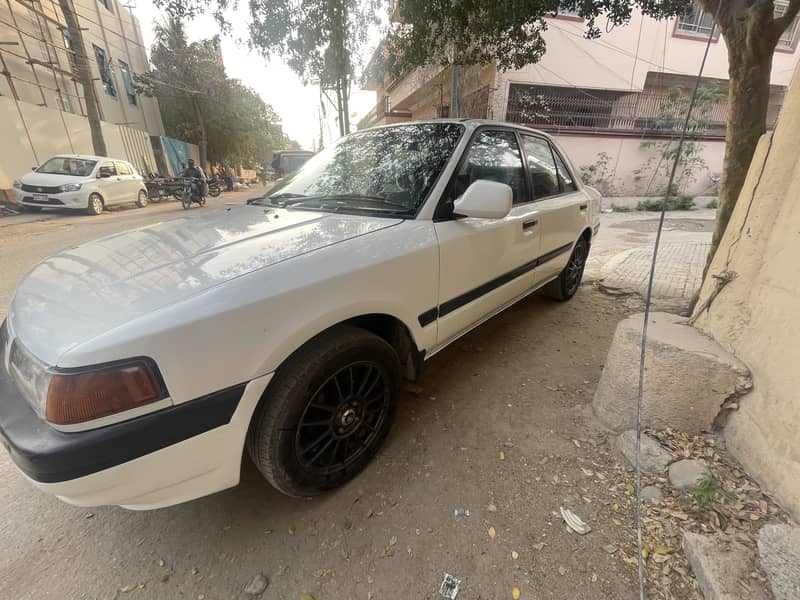 MAZDA 323 AUTOMATIC 2