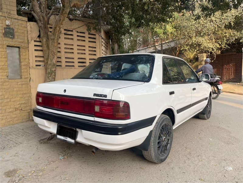 MAZDA 323 AUTOMATIC 7