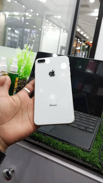 Iphone 8+, 7,8,and SE