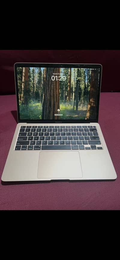 MacBook Air 2020 (13”) | Core i7 | 16GB RAM | 512GB SSD | Rose-Gold