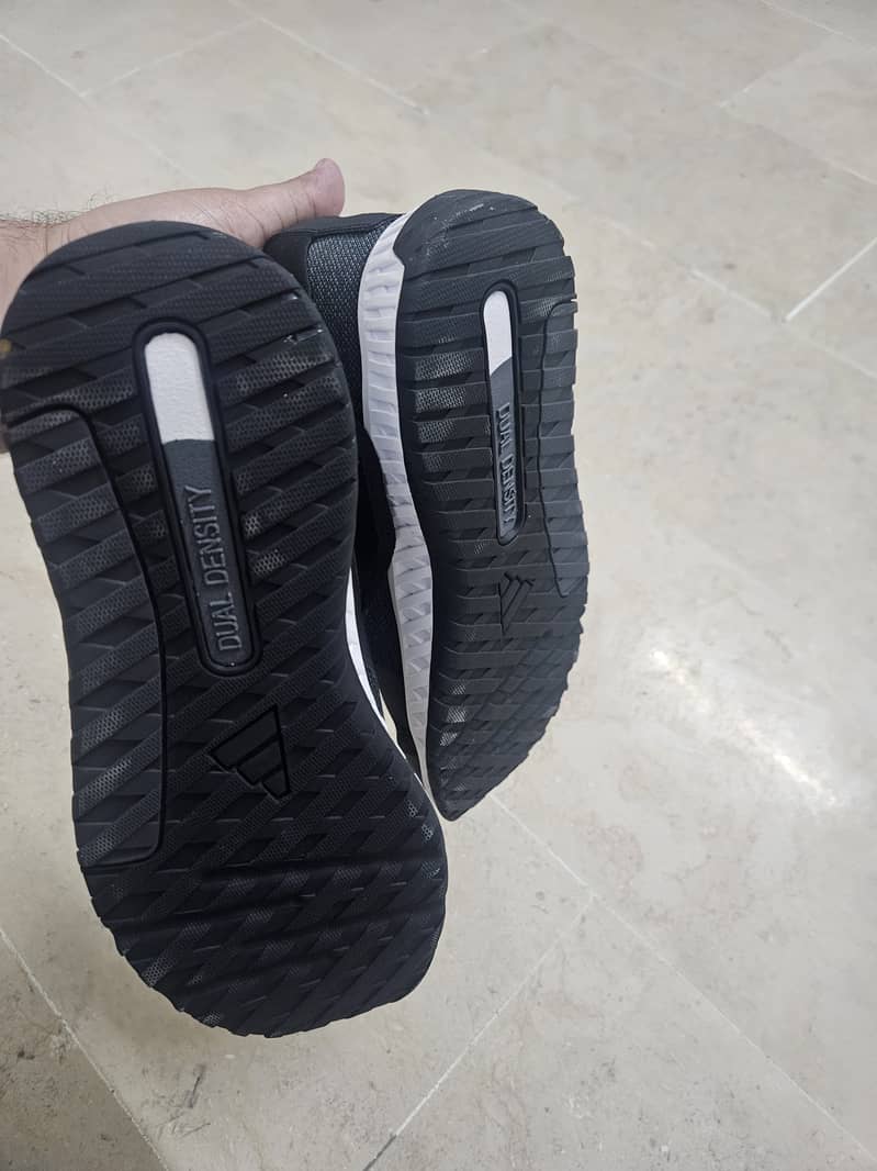 Adidas everyset trainer 1