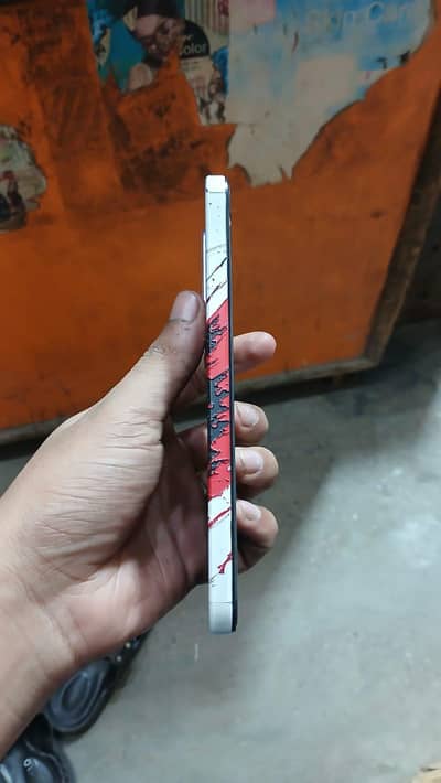 realme c85 pro 8 gb 256 gb