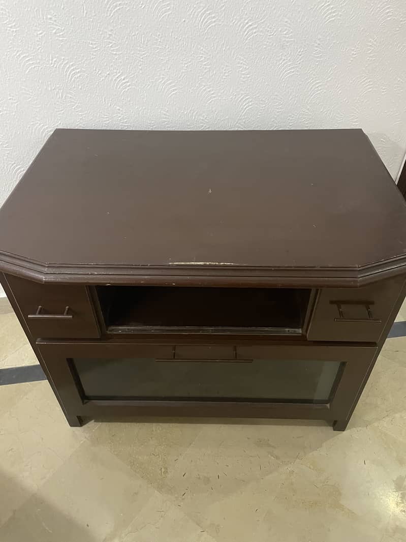 TV Table 2