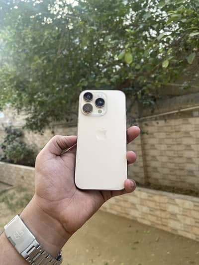 IPHONE 16pro 256GB factory unlock