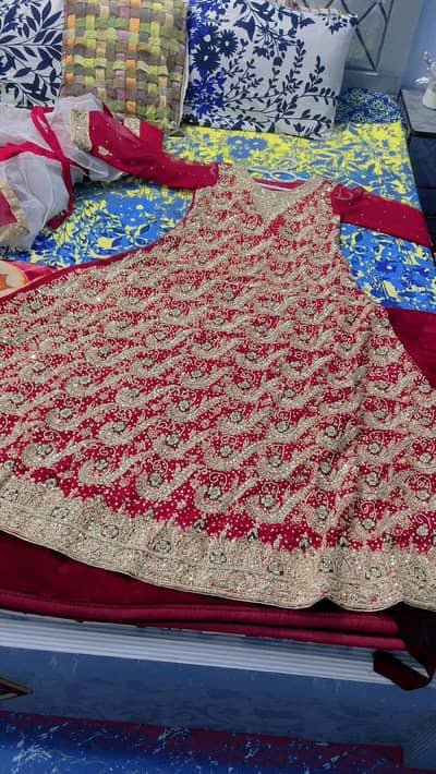 2 hours used bridal maxi with cancan