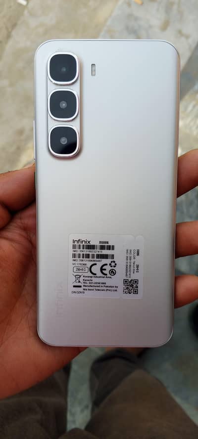 Infinix hot 60 pro plus