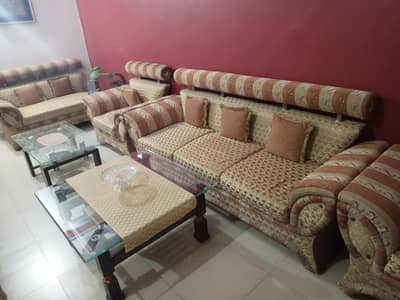Urgently Selling 7 Seater Sofas With Table