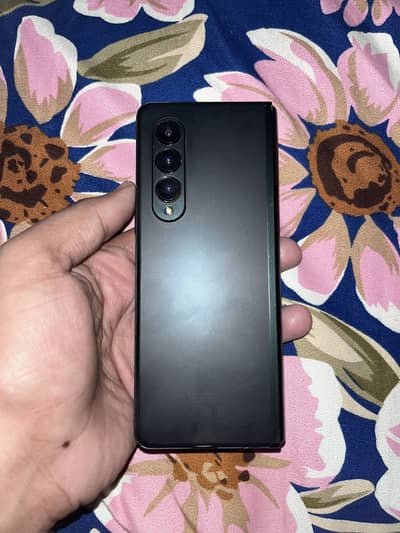 Samsung galaxy z fold 3