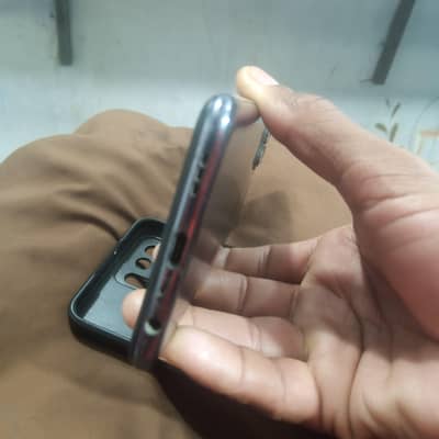 oppo f17pro all ok he original mobile he