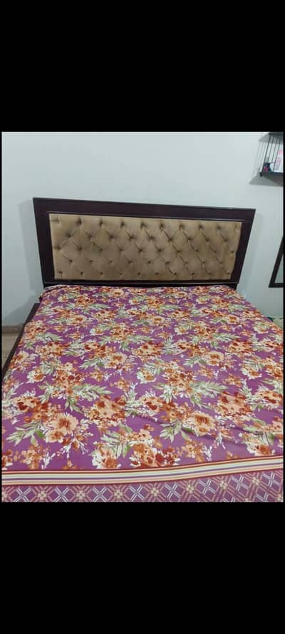 king size bed and 3 door almari for sale near ahsanabad cotton society