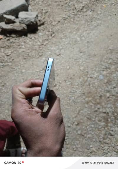 new mobile box pak all accessories all okay 4 64 urgent saly need many