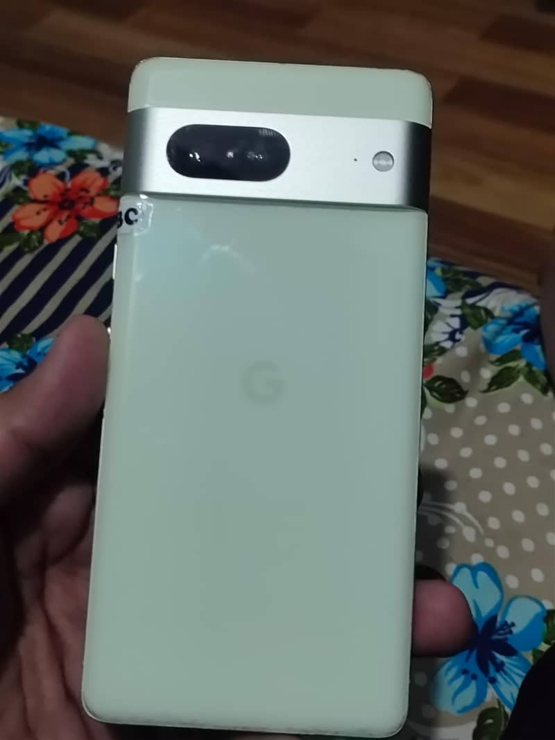Google Pixel 7 1