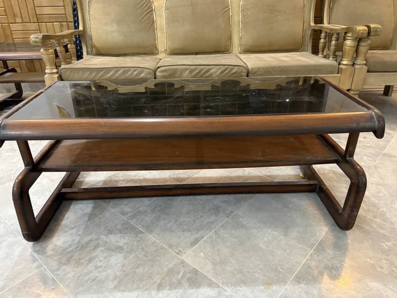 Sofa set with tables 1