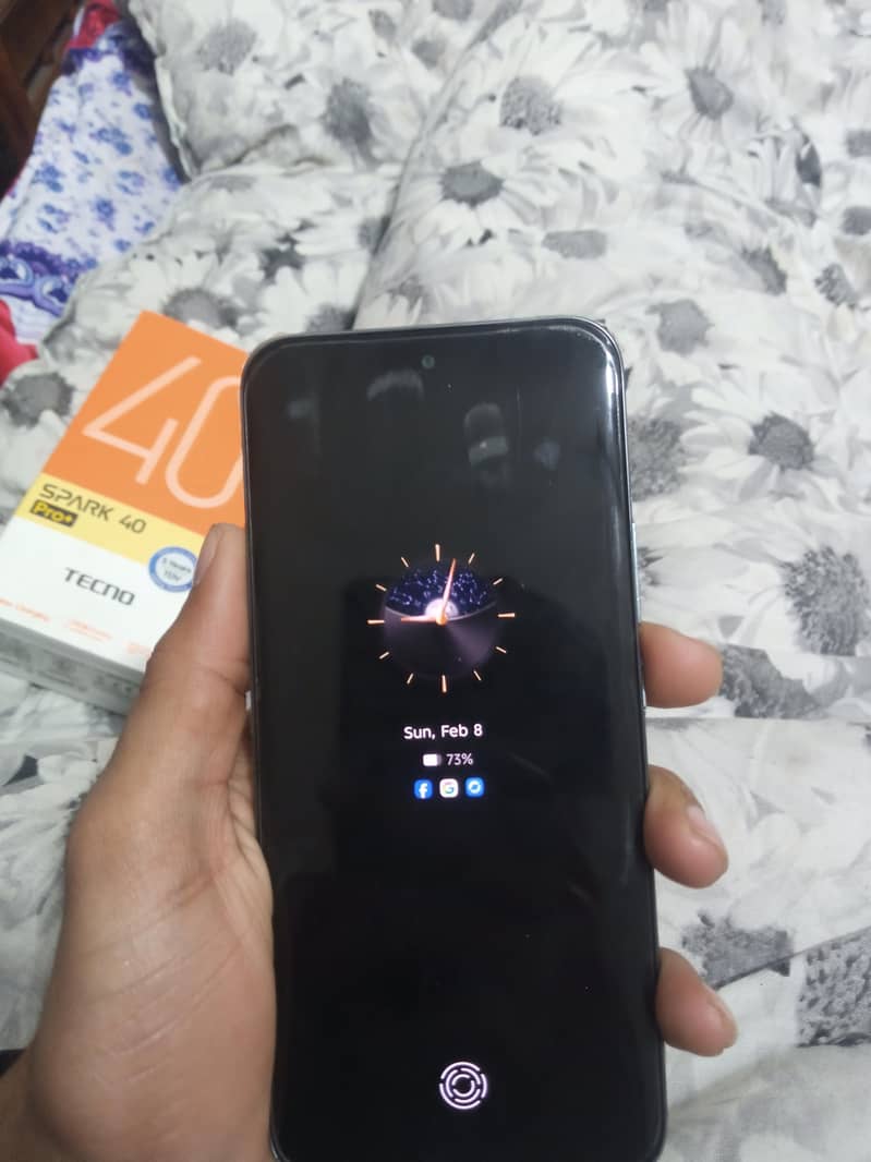 techno spark 40 pro plus 4