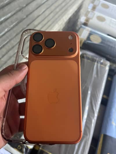 iPhone 17 promax open box jv 100 / 27 cycle box and cable available