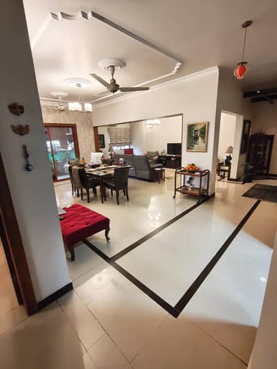 LUXURY 3 BED APARTMENT FOR SALE IN FALAK TOWER