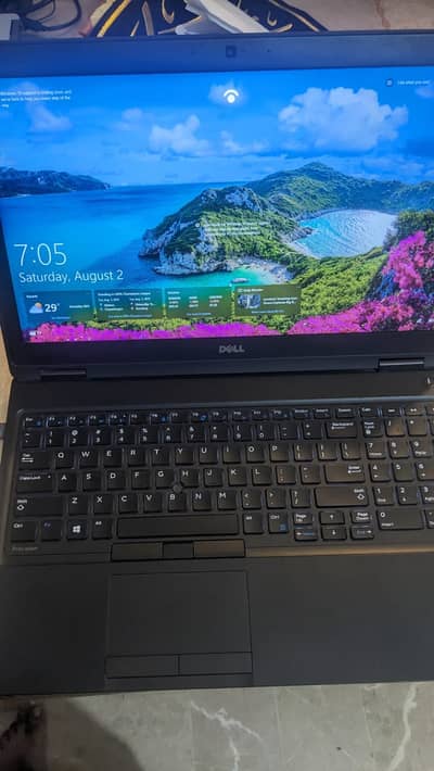Dell Precision 3520