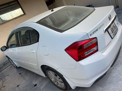 Honda City Aspire 2017 | Islamabad Registered | Neat & Original
