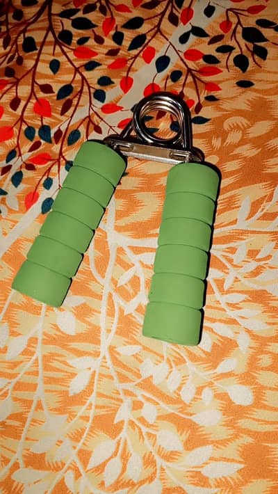 رگیں کھڑی کرنے کے لیے بازو کی ایکسرسائز مکہ طاقتور بنانے کے لیےے