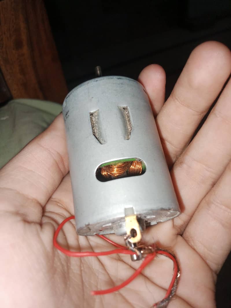 DC motor 0