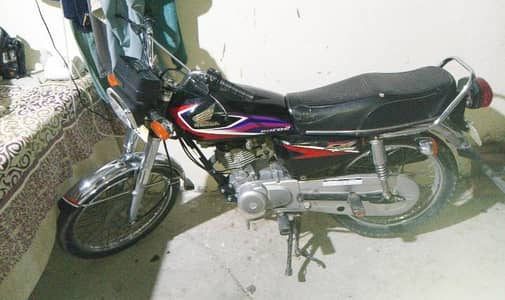 Honda cg 125.2017 modal 1 hand use condition 10\10