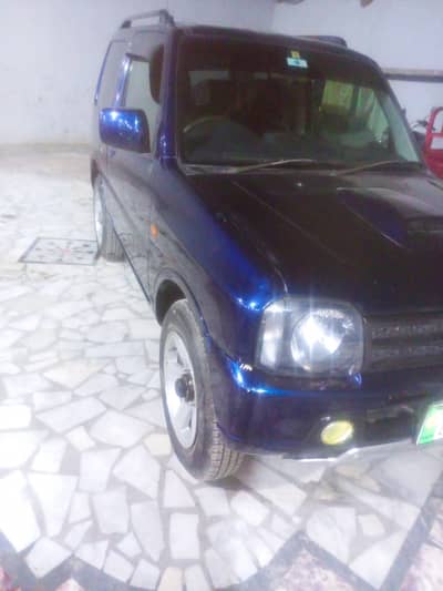 Suzuki Jimny 2011
