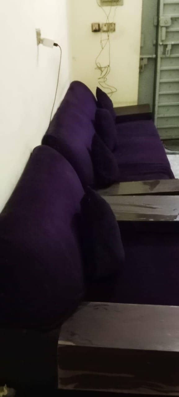 sofa seats 3