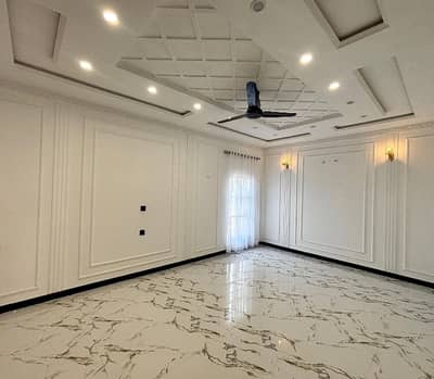 Prime Location House Of 2 Kanal Is Available For rent In Wapda Town, Wapda Town