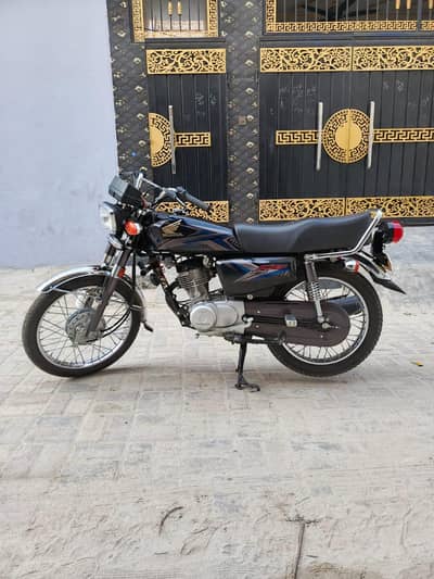 Honda CG 125 like new 3k mileage