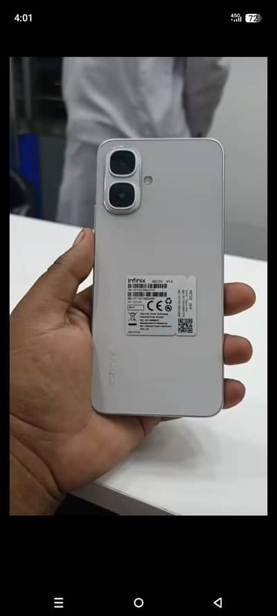 Infinix smart 10 4:64 gb 10 by 10 with box and charger