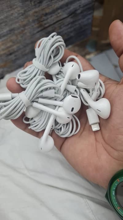Apple iPhone XS Max Original Lightning Handsfree | 100% Genuine