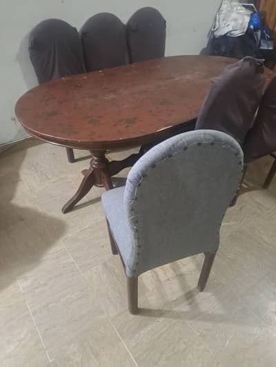 dinning Table + 6 chairs