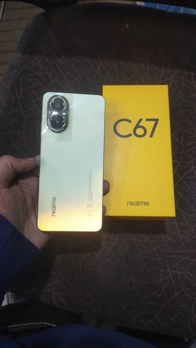 realme c67