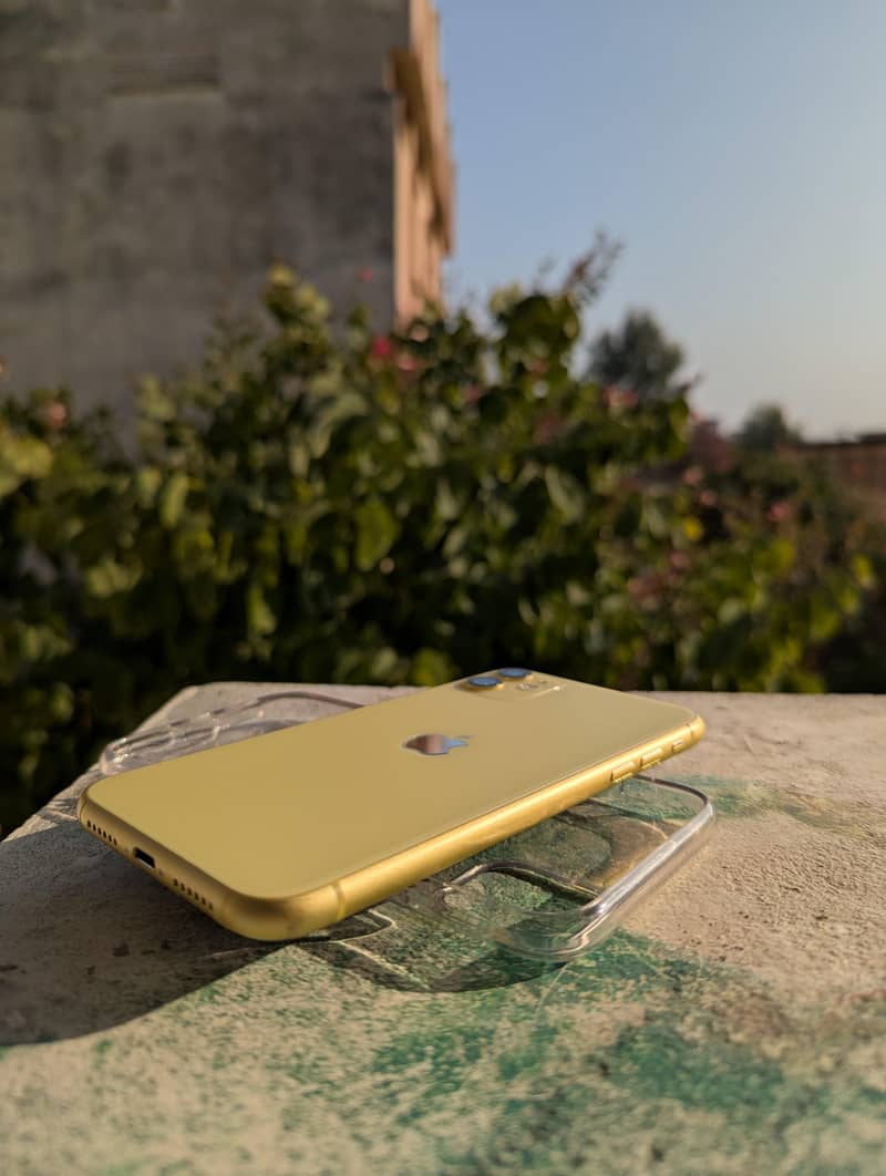 iPhone 11 sim working 3