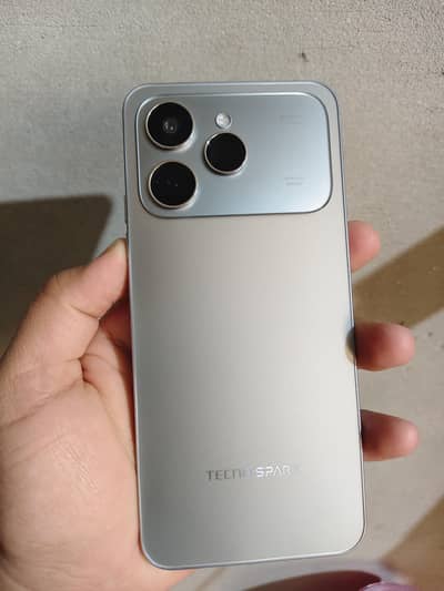 Tecno spark 40 full box