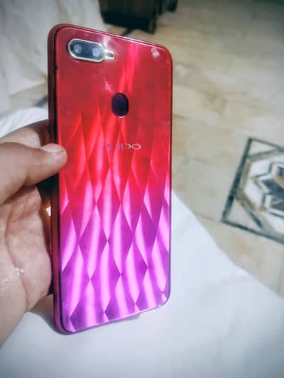 Oppo F9 (4/64) Pra Approved with Box