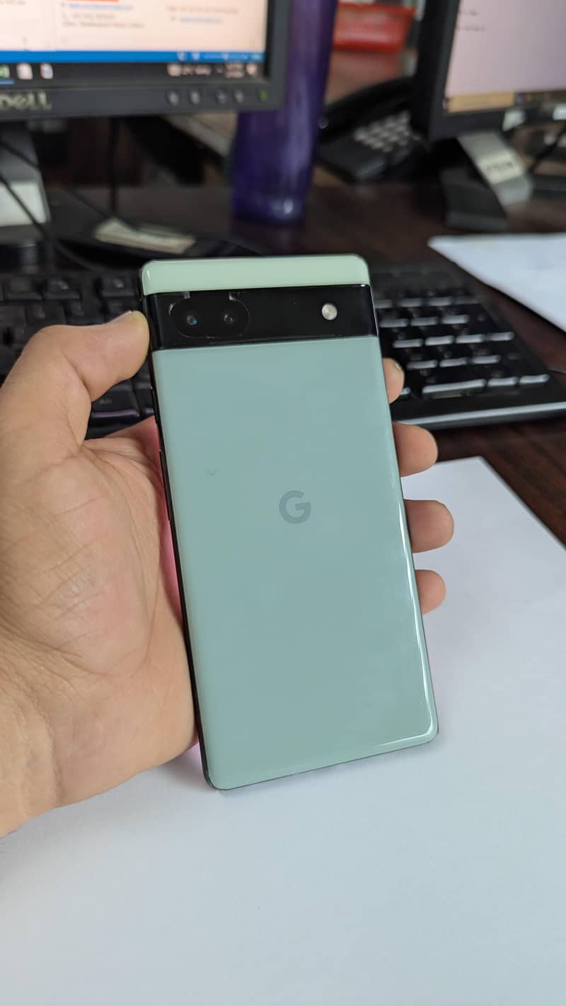 Google Pixel 6A 0
