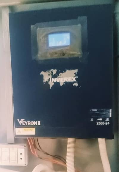 inverex inverter 2.5kw Veyron ii with 2 batteries tx1800