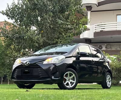 Toyota Vitz 4.5 GRADE FULL OPTION