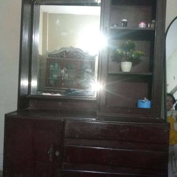 dressing table 2