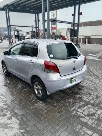 Toyota Vitz 9/12