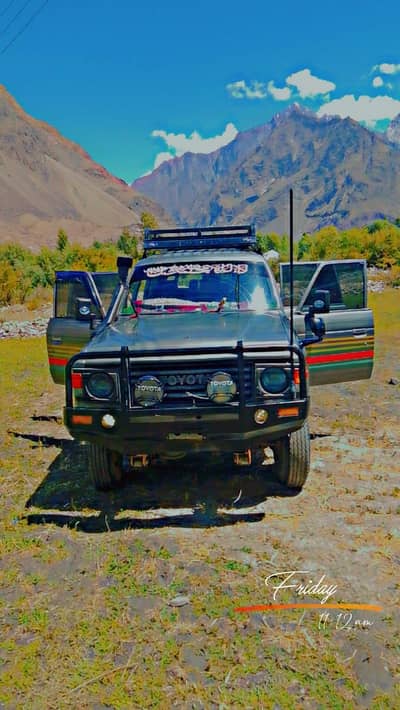 Toyota land cruiser 2329