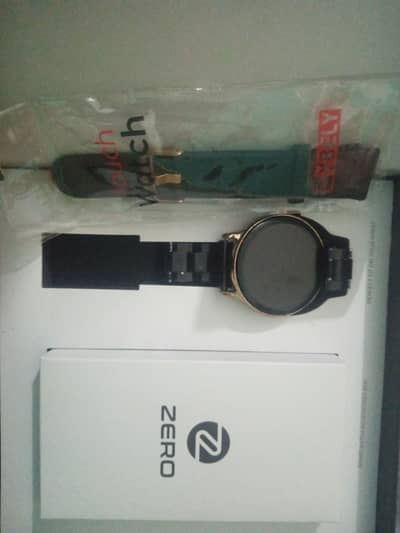 Zerolyfstyle Luna smartwatch