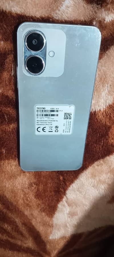 mobile new condition 10 by 10 ha koi falt nahe ha