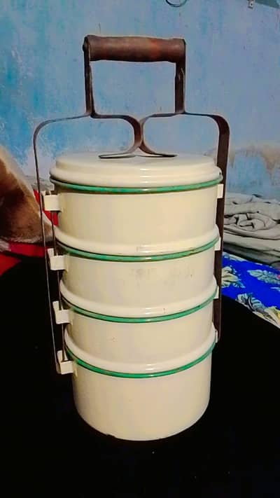 office n picnic tiffin