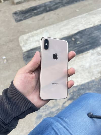 Iphone xs Pta approved 64gb almost 10/10 condition