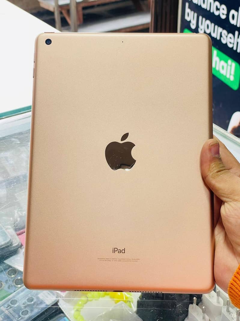 Apple Tab sixth generation 0