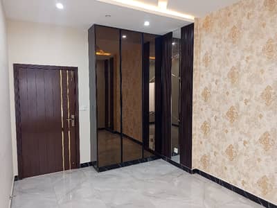 Upper Portion Of 10 Marla Is Available For Rent